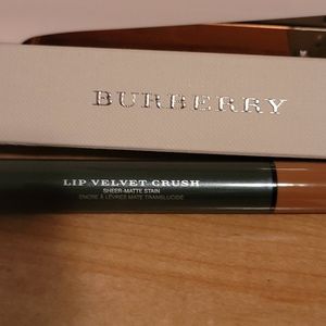 Burberry lip stain
